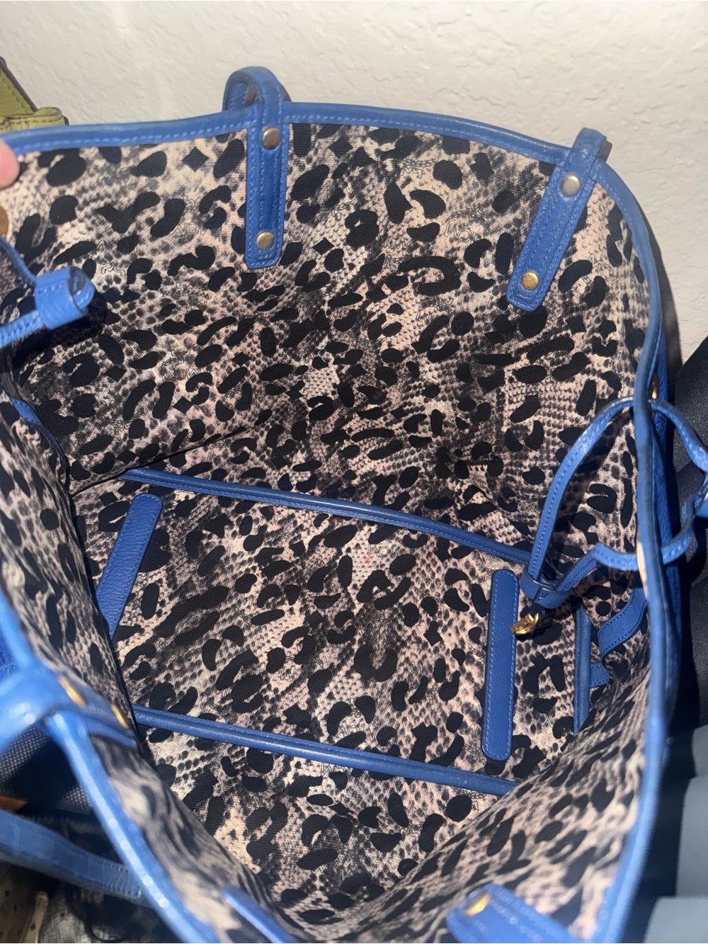 MCM Royal Blue Monogrammed Tote with Gold Plaque (Reversible) - Picture 4 of 4